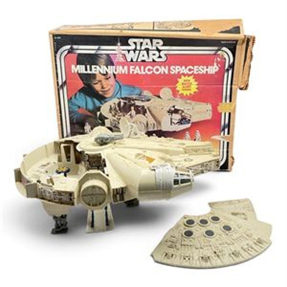 Vintage 1979 Kenner Star Wars Millennium Falcon Spaceship Vehicle with Box